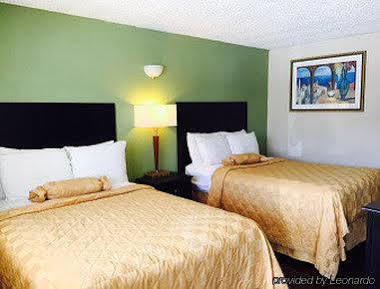 Executive Inn & Kitchenette Suites-Eagle Pass Esterno foto