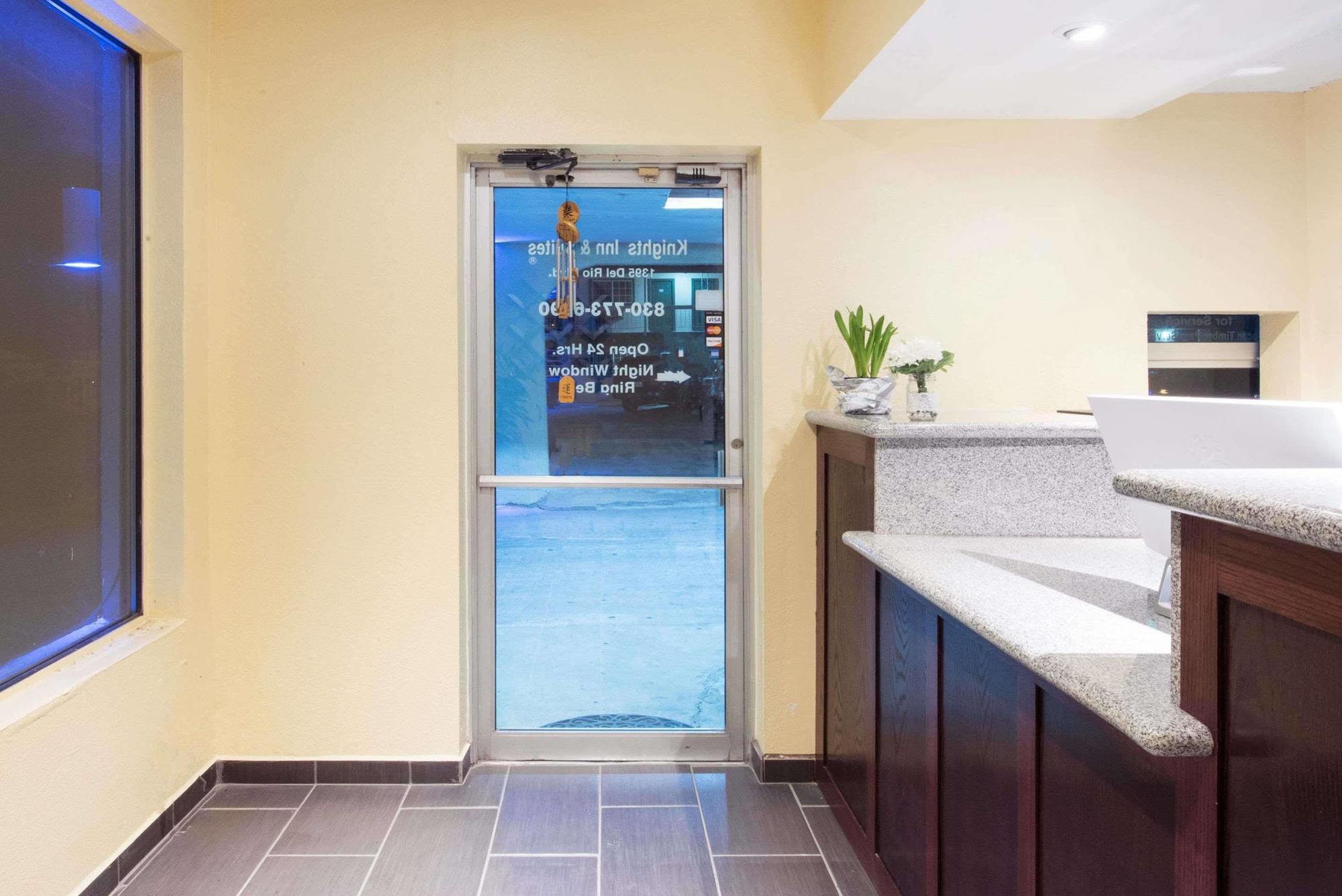 Executive Inn & Kitchenette Suites-Eagle Pass Esterno foto