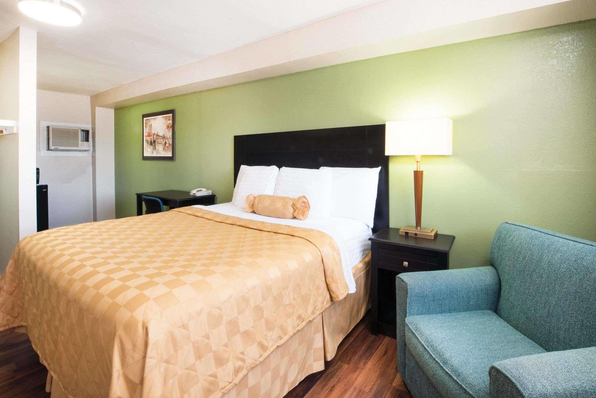 Executive Inn & Kitchenette Suites-Eagle Pass Esterno foto